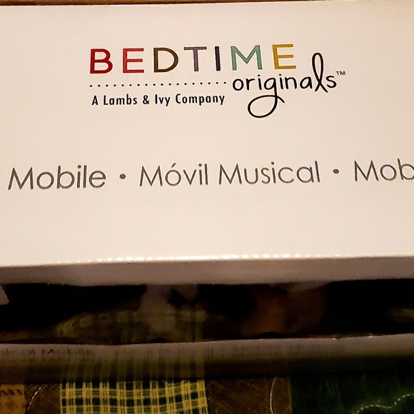 Lambs and Ivy New Baby Mobile - Picture 3 of 4